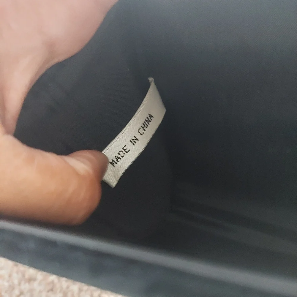 VICTORIA'S SECRET Vintage Black Velvet Clutch‎